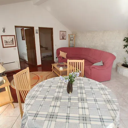דירה Decor 1830